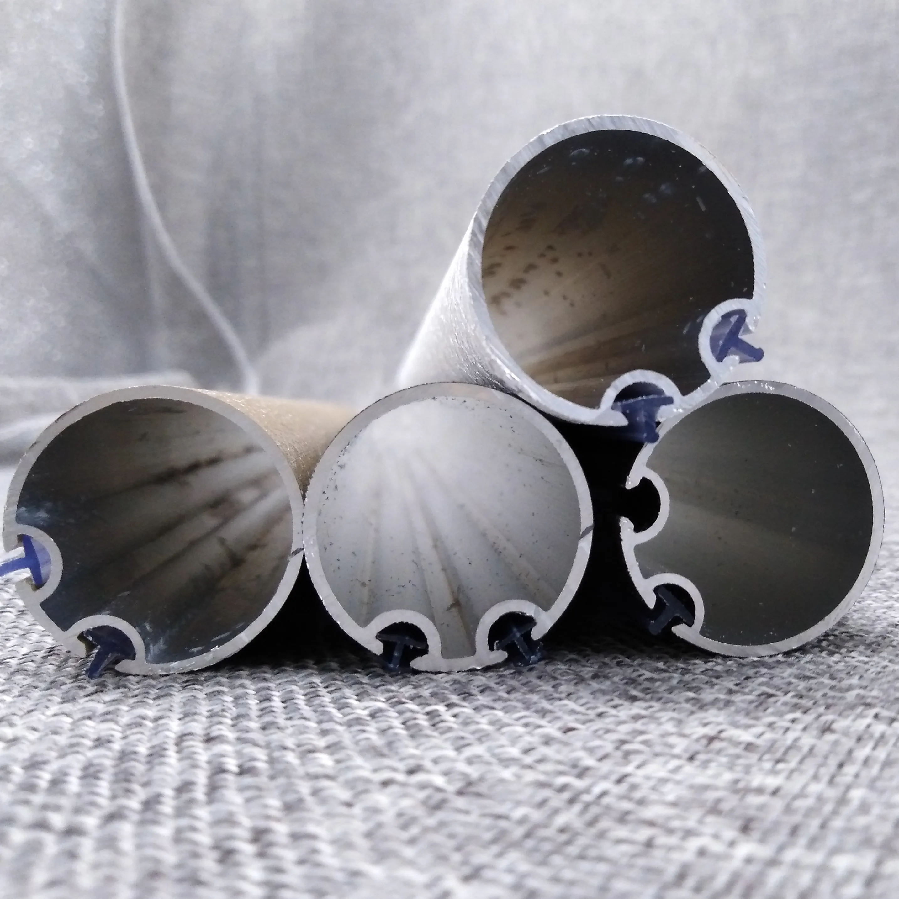 Factory price extra thick frosting process strong bearing curtain rod, aluminum curtain rod