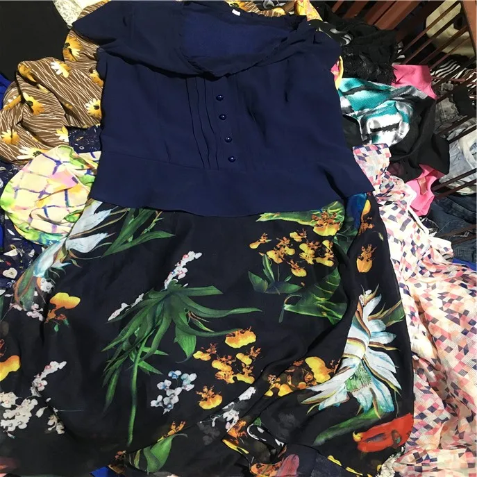 Ghana exporting wholesale second hand bales clothing made in China used clothes price