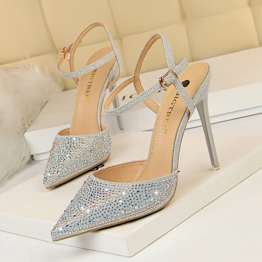 
2019 new factory wholesale price customized small MOQ Crystal PU Upper 10cm women heels ankle strap heels pencil heels 