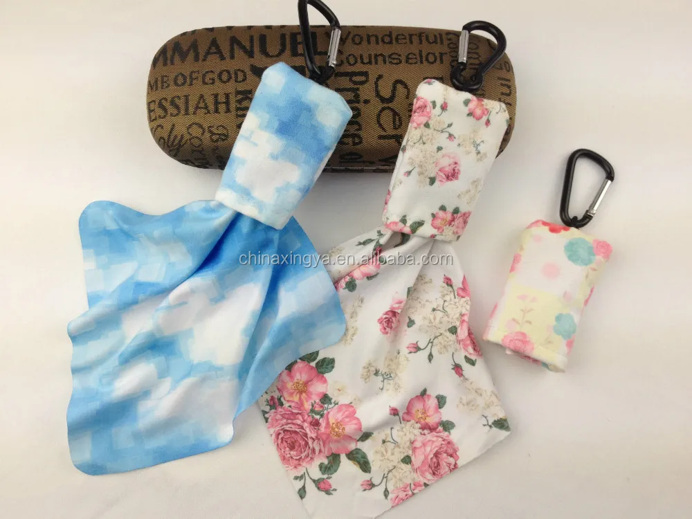 Portable Personalized Custom Pattern Microfiber Eyeglasses And Lens Cleaning Cloth With Keychain Pouch