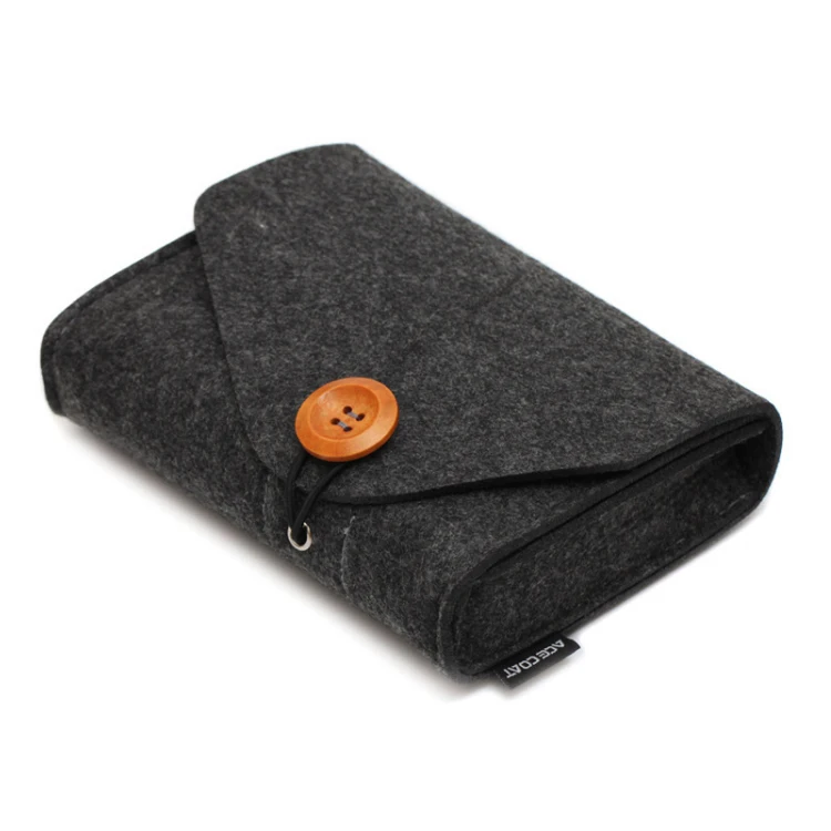 
Manufacturing hot selling felt essential oil pouch case cosmetic carrying bag for roller essential oil 