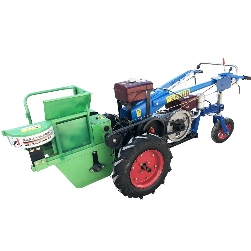 A new type of walking tractor corn harvester / corn threshing straw mill
