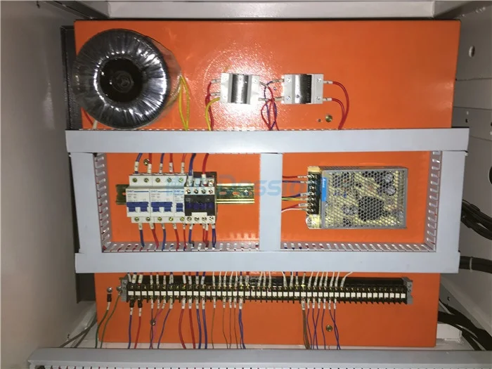 Automatic diaper packing and sealing machine adult diaper baby diaper packing machine