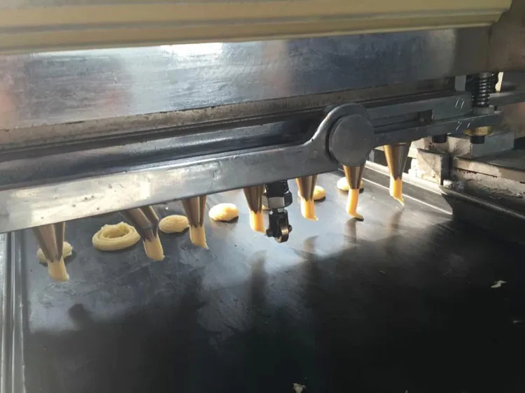 hot sale  HTL-420 Multi-functional cookie making machine