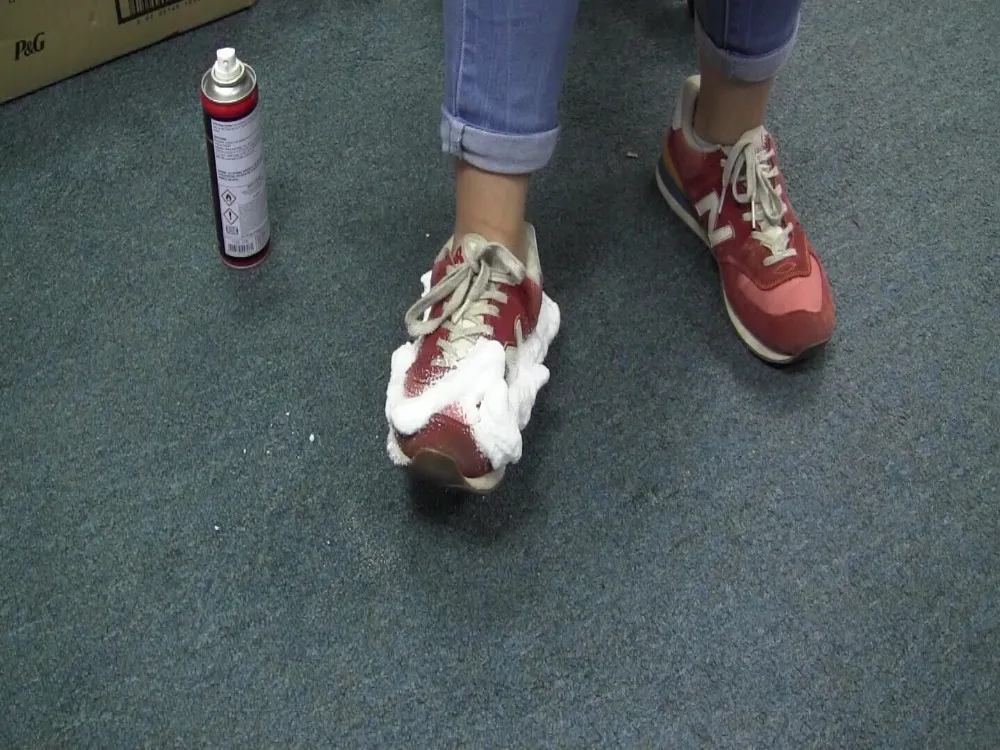 Aeropak sneaker cleaner foam spray for shoes clean