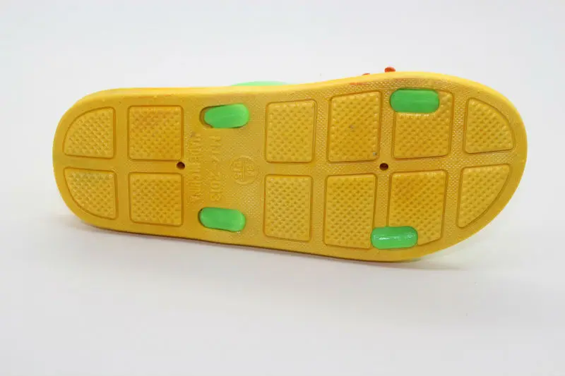 fancy cartoon slipper for kids