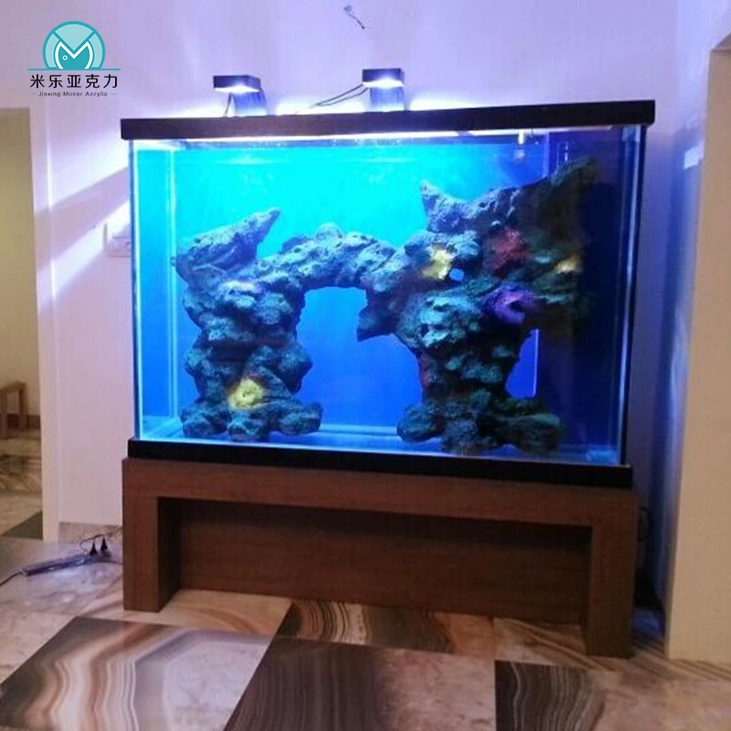 Goods in stock acrylic large aquarium
