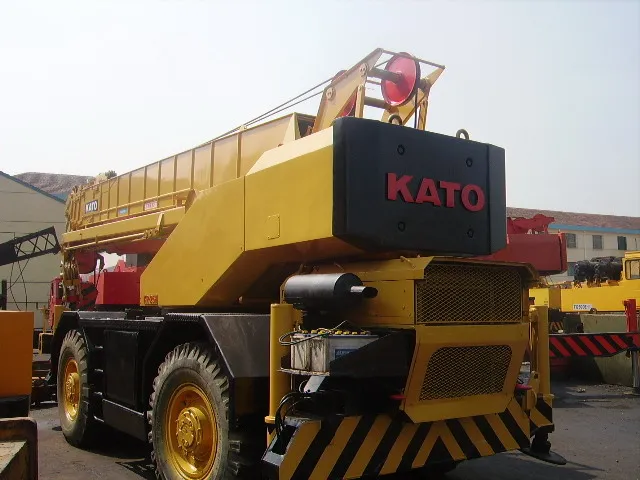 HIGH QUALITY GOOD CONDITION USED KATO KR25H-3L ROUGH TERRAIN CRANE FOR SALE WITH LOW PRICE