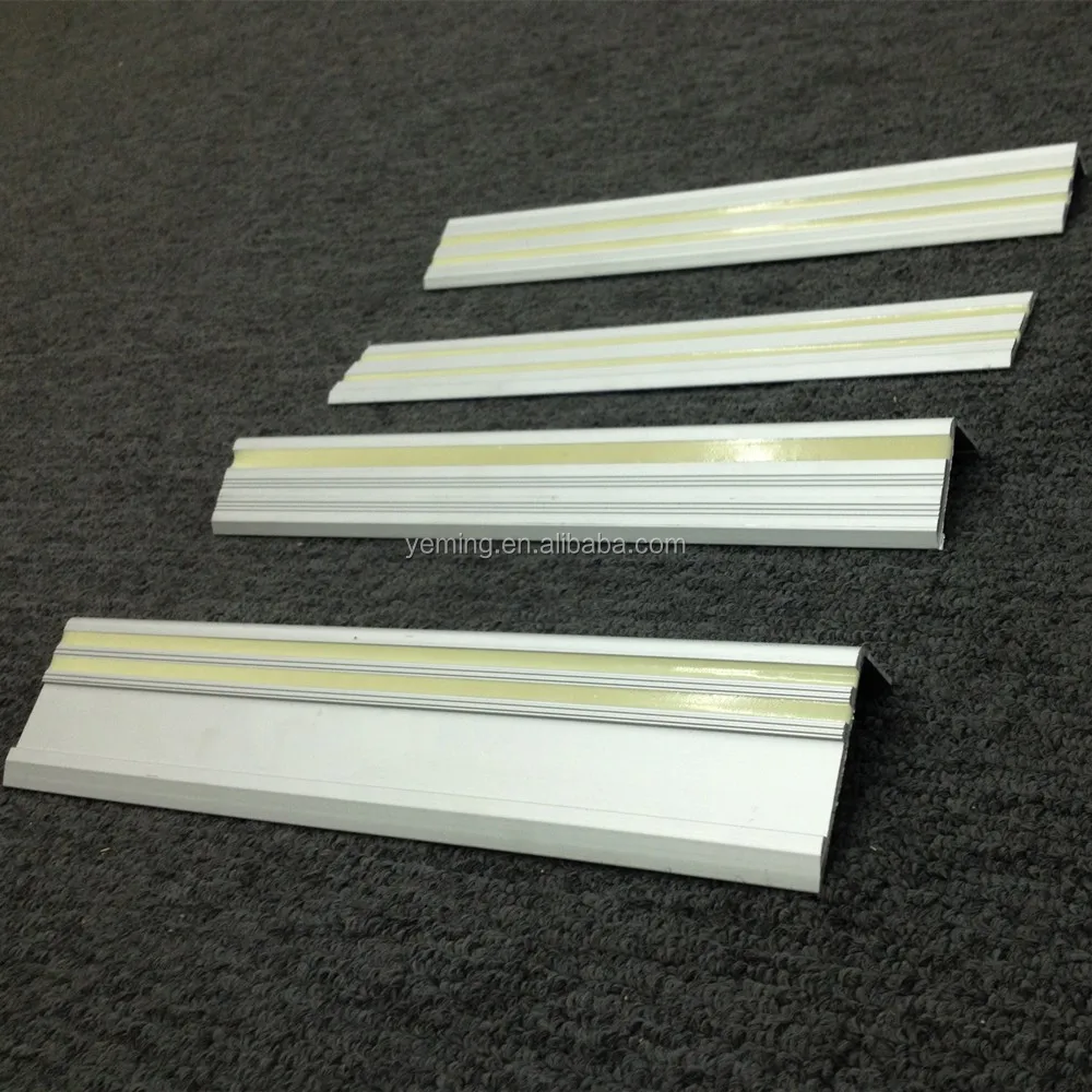 
non slip aluminum photoluminescent stair nosing 