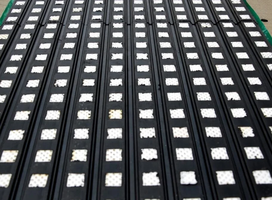 10 12 15 20mm Conveyor Drum Pulley Rubber Diamond Lagging Sheet