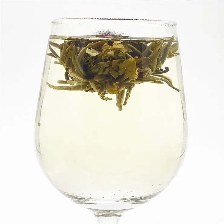 Healthy Sweet Chrysanthemums Flowering Handmade Beauty Artistic Green Blooming Tea Ball