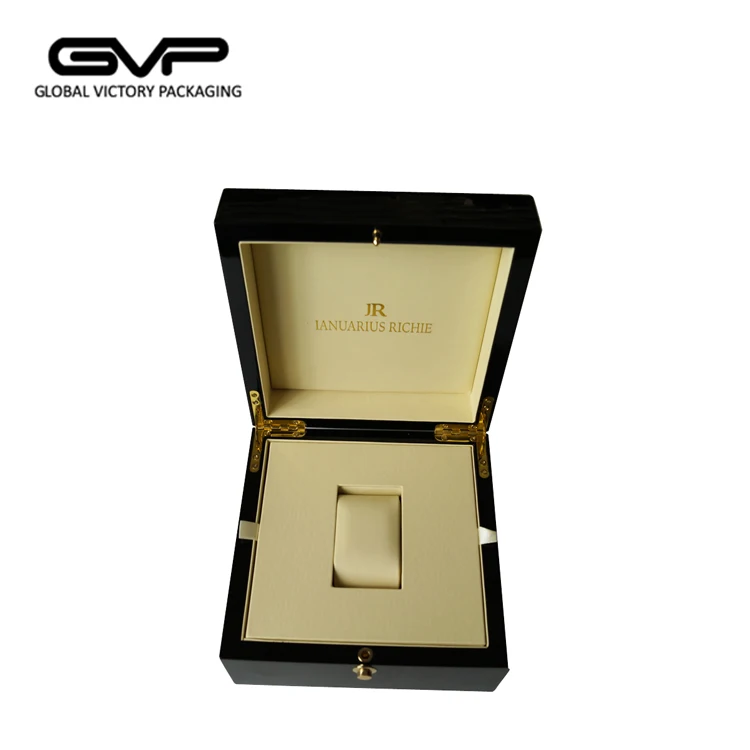 Глянцевая деревянная коробка для часов и