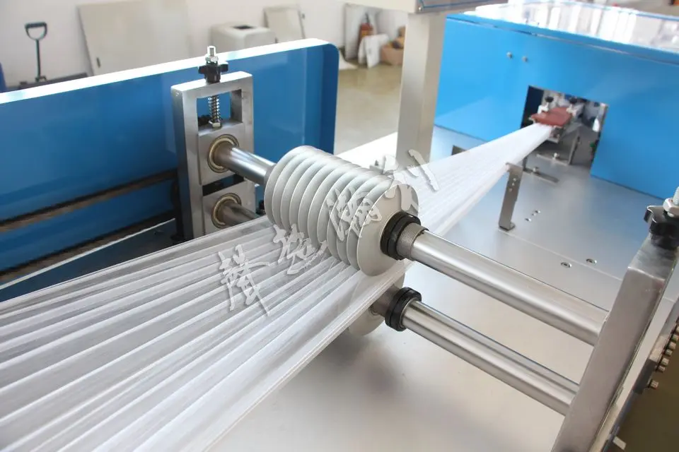 
Ultrasonic Disposable Surgical Cap Making Machine,Nonwoven Bouffant Cap/ Hat Making Machine 