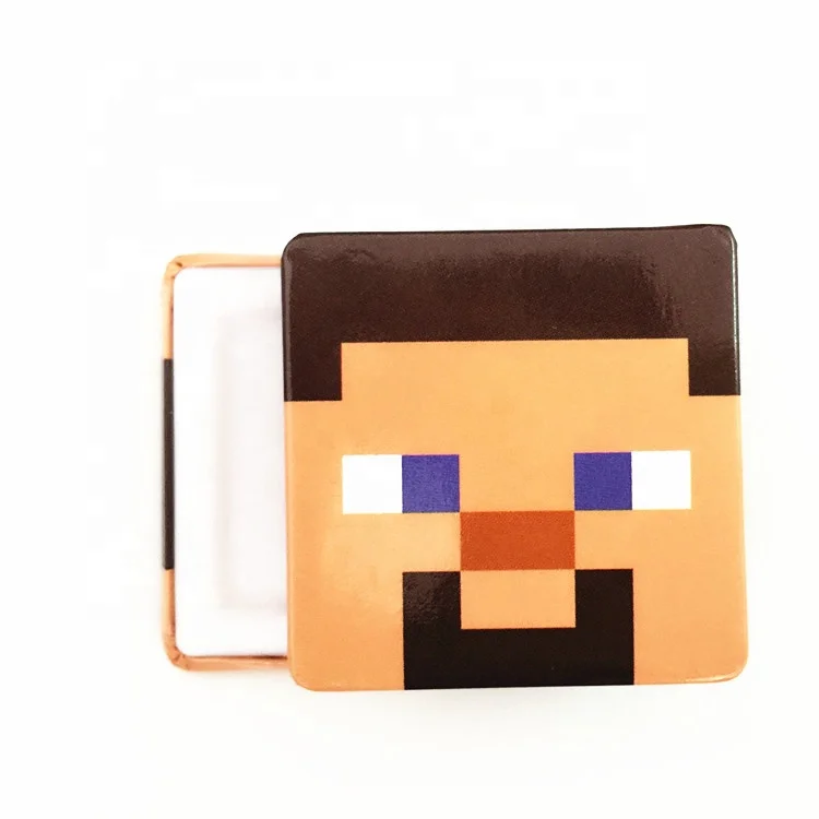 Металлический значок различных размеров на заказ