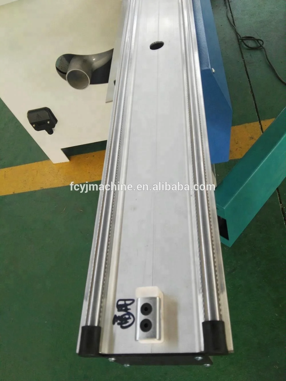 OSB board SIP board WPC cutting saw sliding table saw