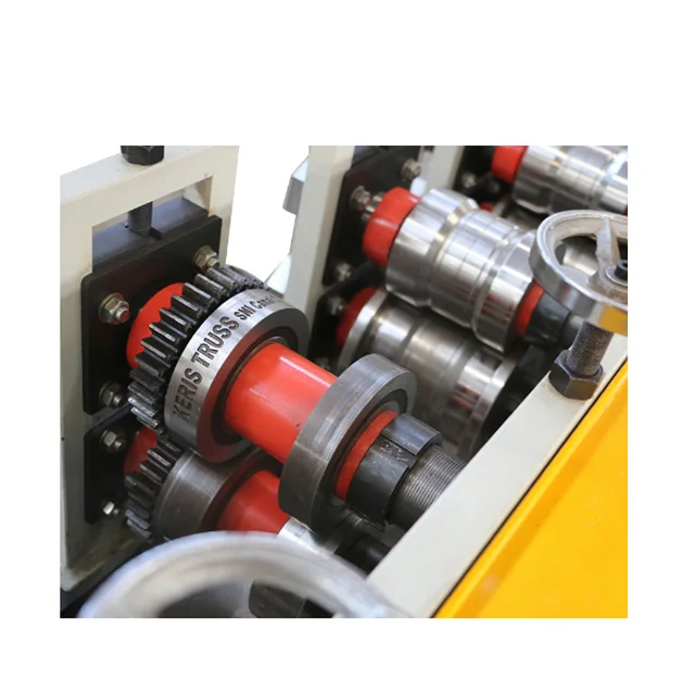 Машина для формовки металлических шпилек и гусениц рамы дома из гипсокартона