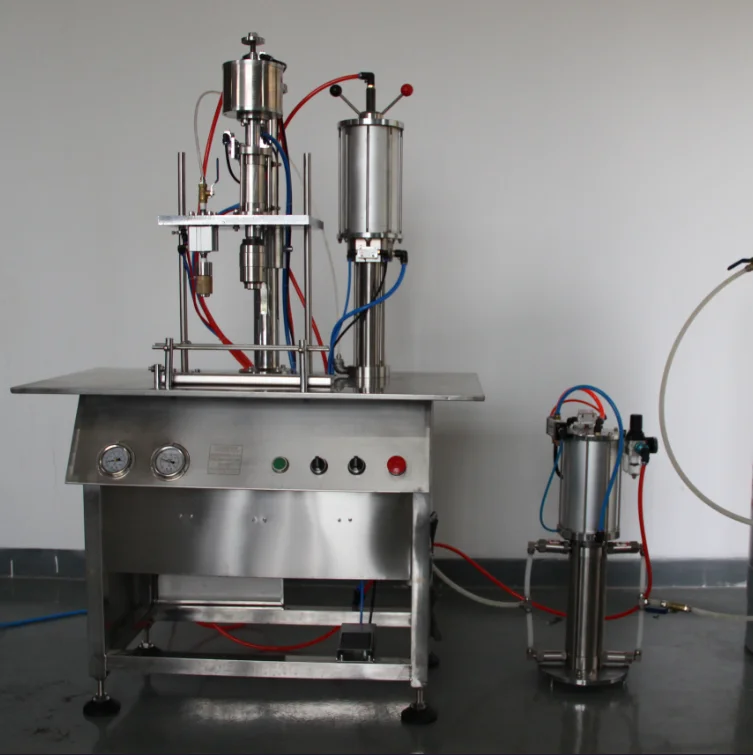 Semi-automatic WD-40 Chain cleaner & degreaser can filling equipment