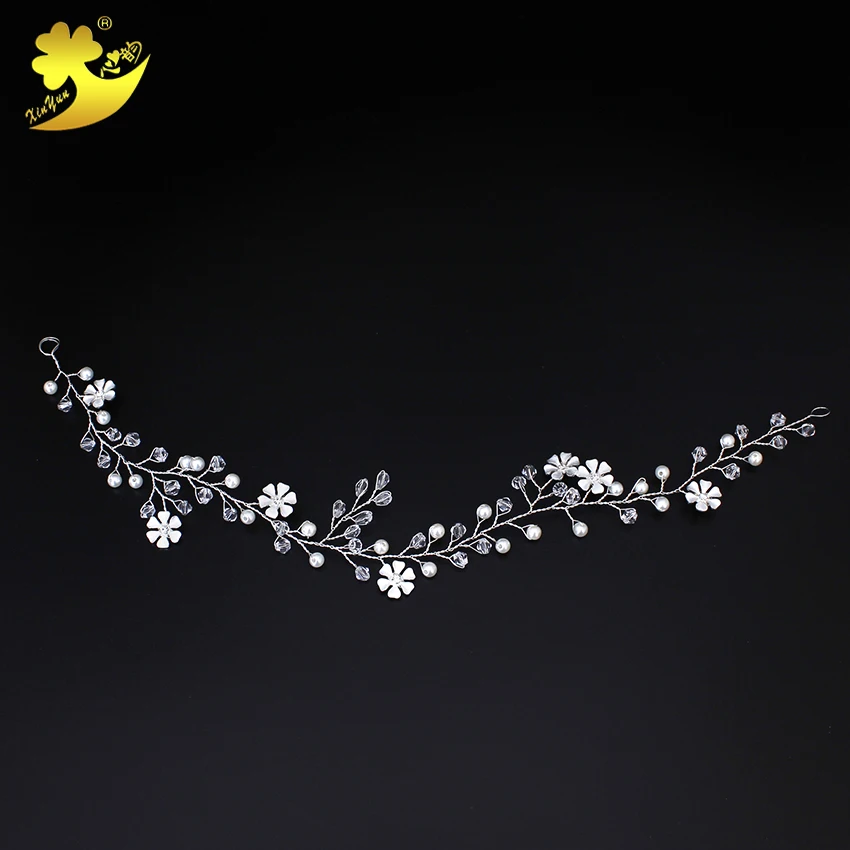Simple new fashion bride wedding dress petal pearl diamond hair band