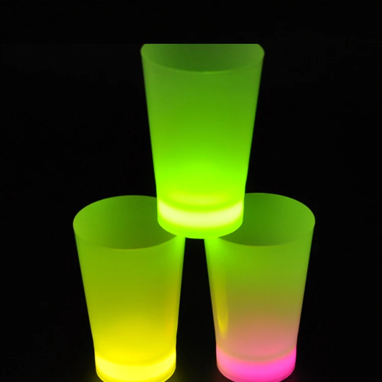 12 oz plastic glow in the dark cup