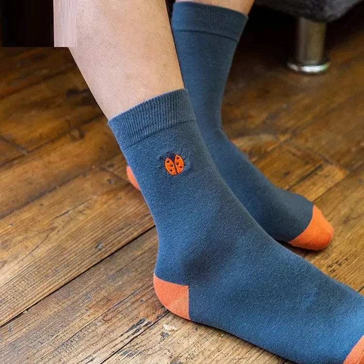 2022 модные носки из бамбукового волокна мужские носки-трубы антидезодорирующие деловые