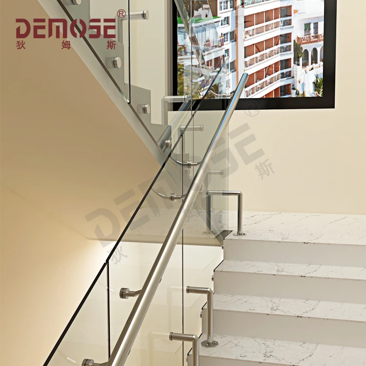 plexiglass escalier rampe handrail