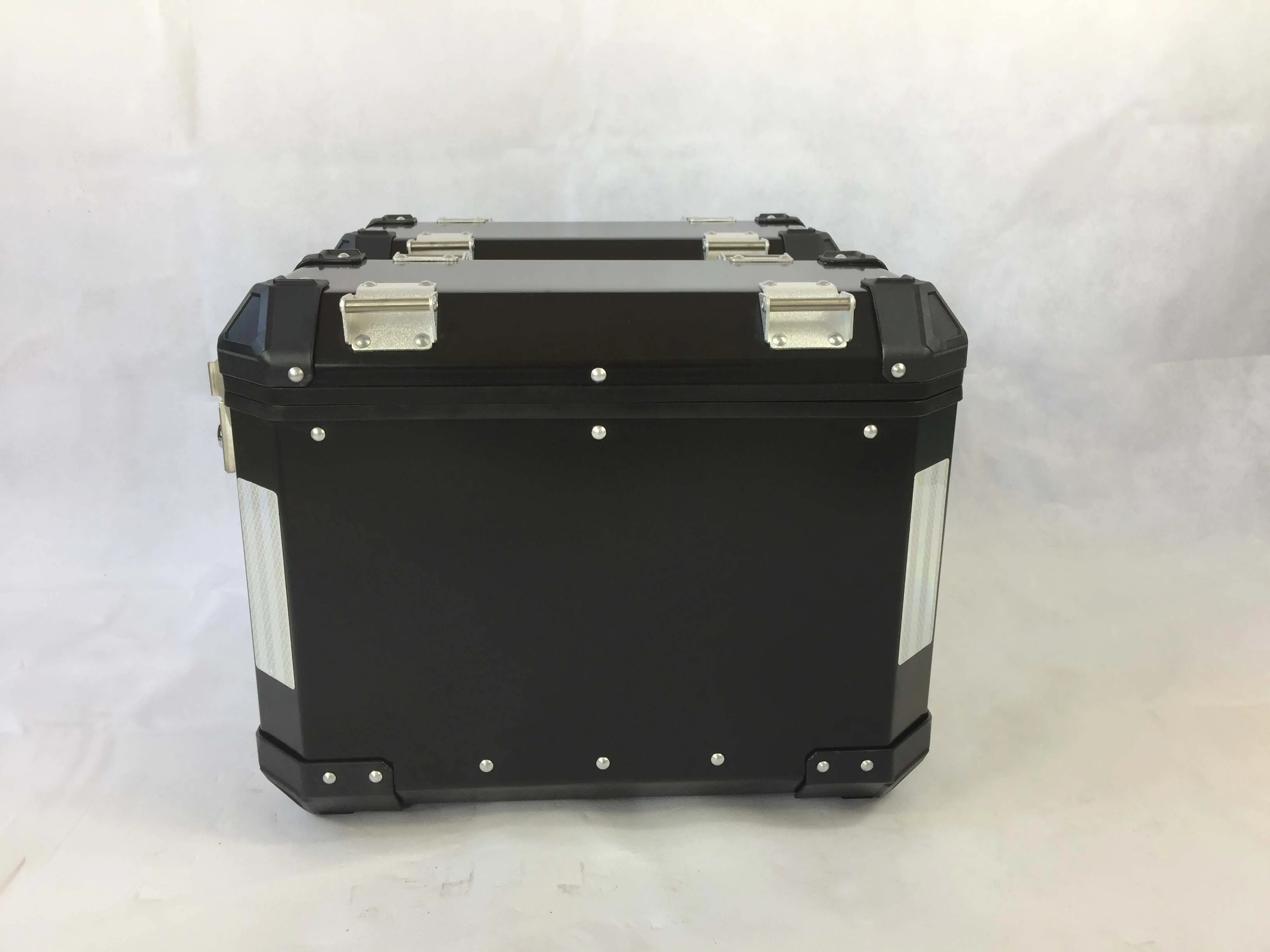 Motorcycle Bags Side Box 26L Black Aluminum Panniers For Any Types Of Motorcycle
