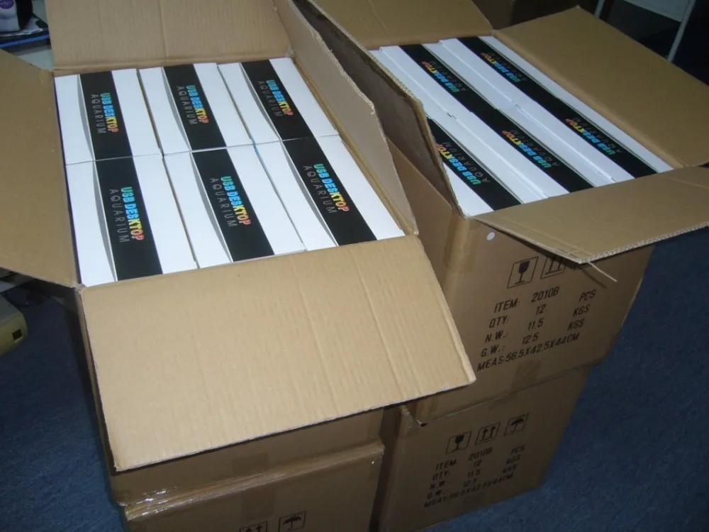 Mini Fish Tank with Water Running LED Pump Light Calendar Clock usb Mini Fish Tank Desktop Electronic Aquarium