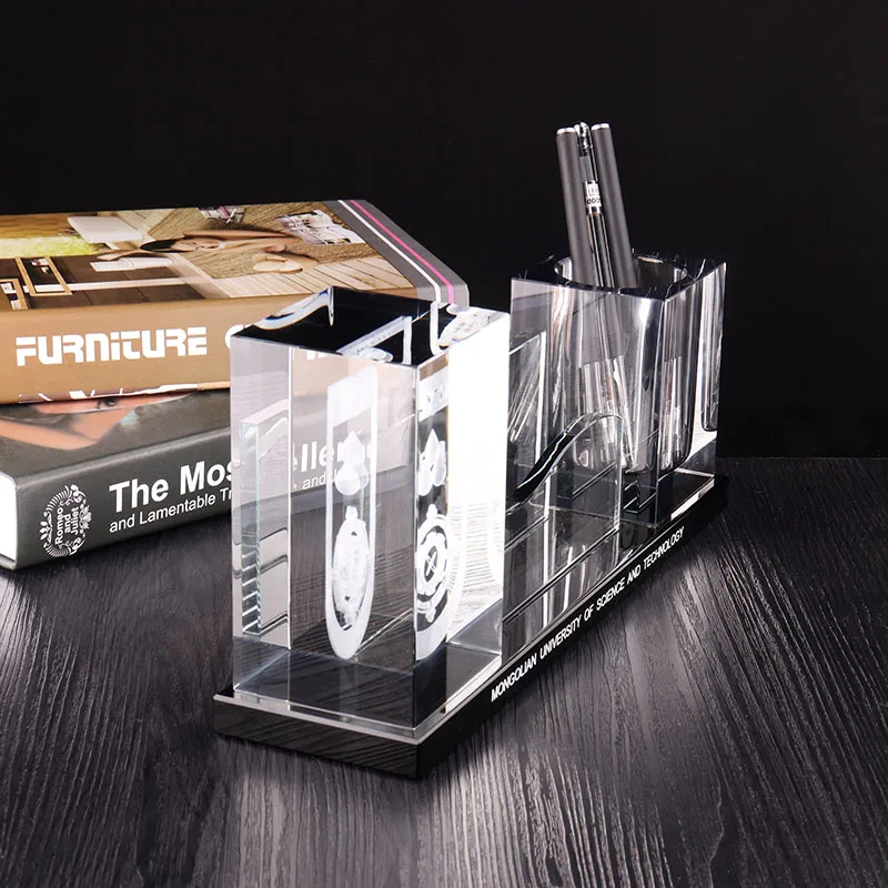 Home Decoration Use and Clear Crystal Pen Holder Can accommodate mobile phones
