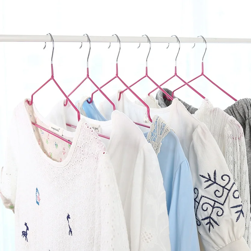LM1069  Hot Sale PVC Coated Non Slip Metal Clothes Hanger Cheap cabide