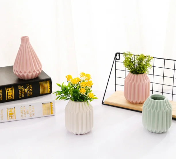 China produce elegant cheap small flower magic vase ceramic for wedding