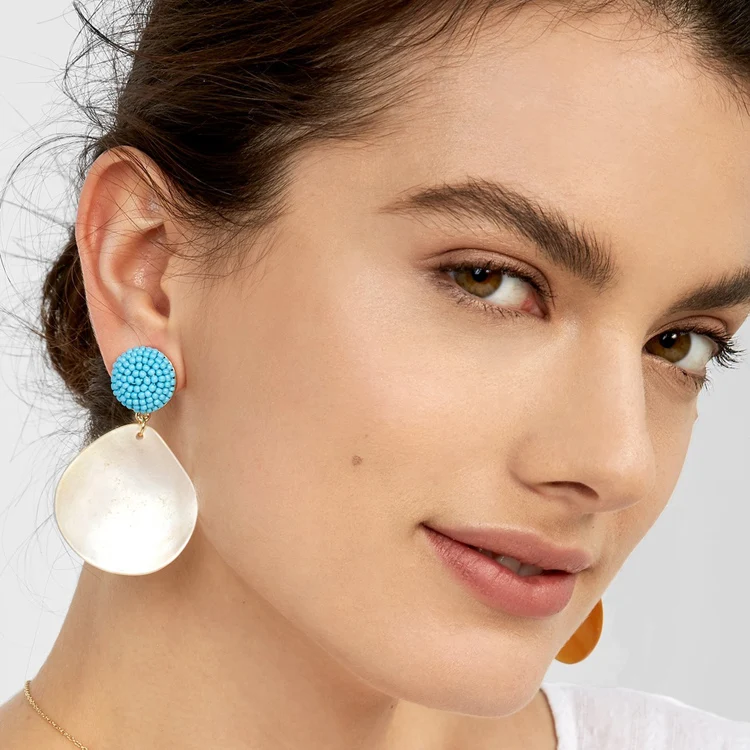 Fashion Seed Beads Wrapped caviar Post Shell Earrings Water Drop Mother of Pearl Earrings