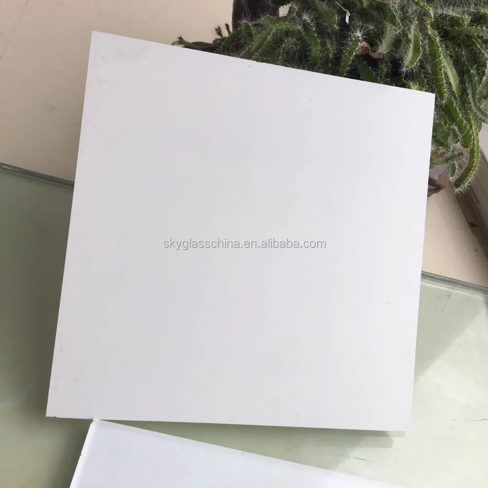 
China Factory 3mm 4mm 2440*1830mm Back Painted Glass Price 