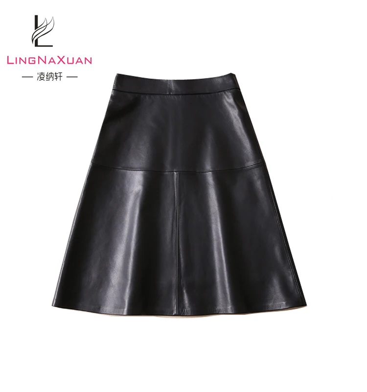 
2018 Winter Short mini pleated Genuine Leather Fashion Skirt 