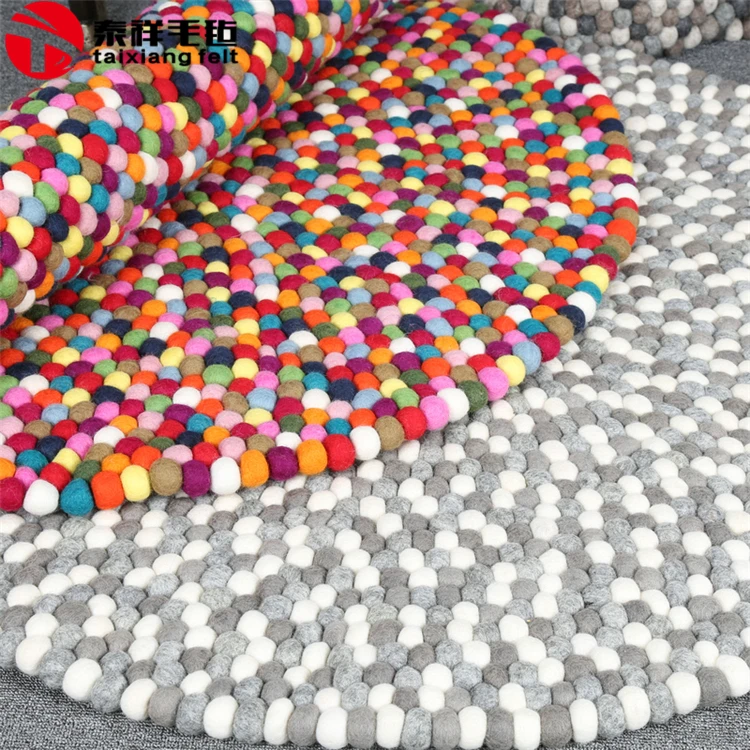 High Quality Nepal Handmade Rectangular Felt Ball Carpets & Rugs