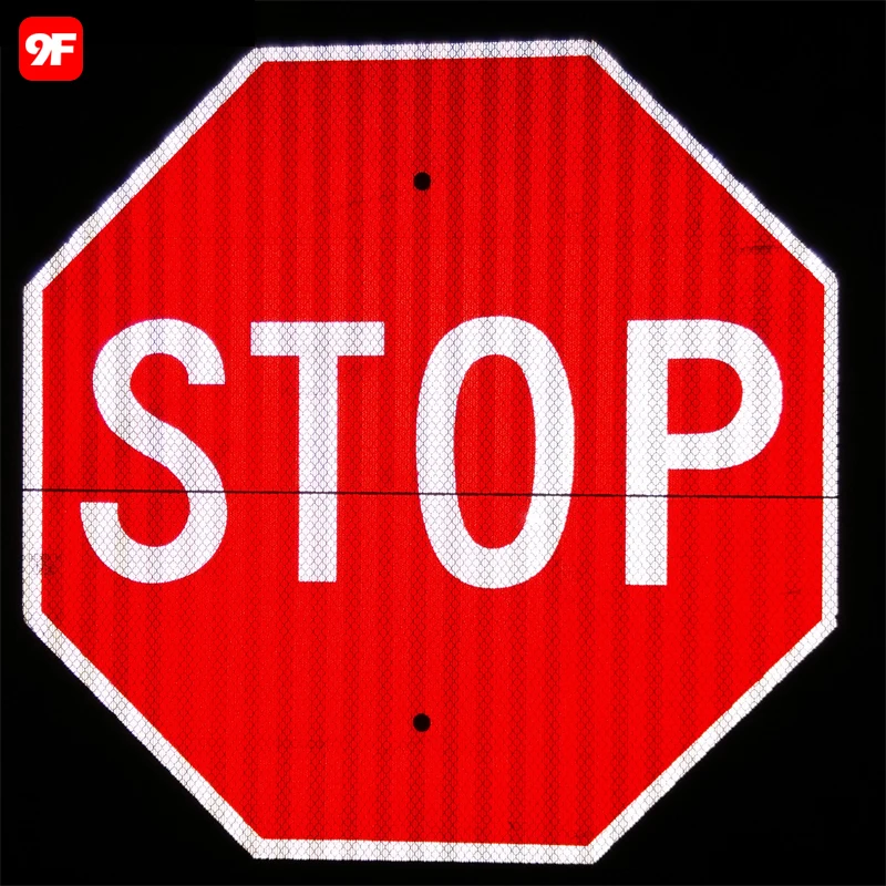 Triangle traffic sign manufacture of traffic signs