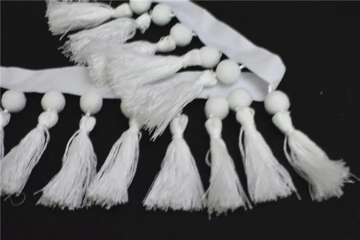 Wholesale fashion white polyester plastic tassel fringe trim for garment fringe
