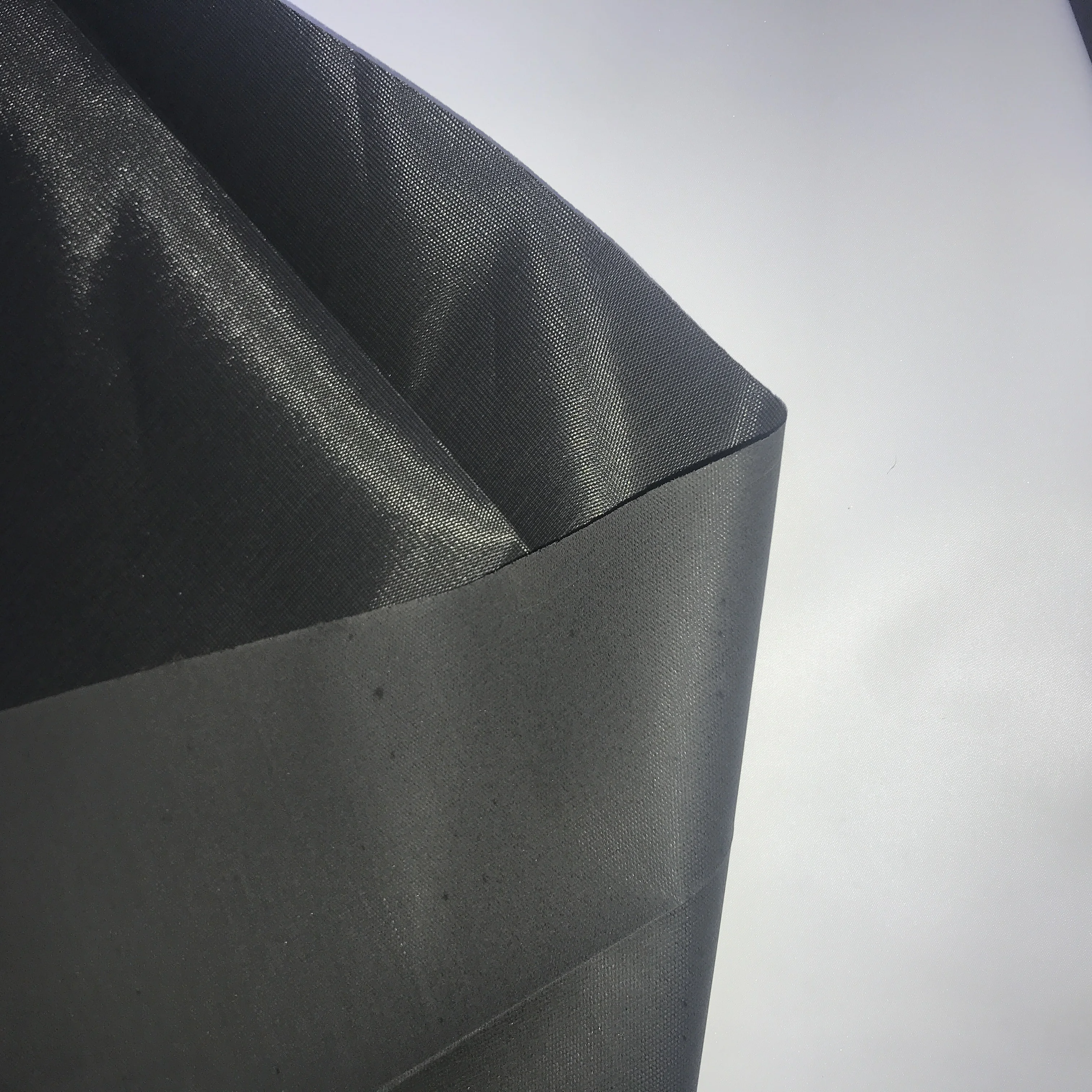 
170T Polyester Peacock Taffeta Lining PA Coated Fabric 68