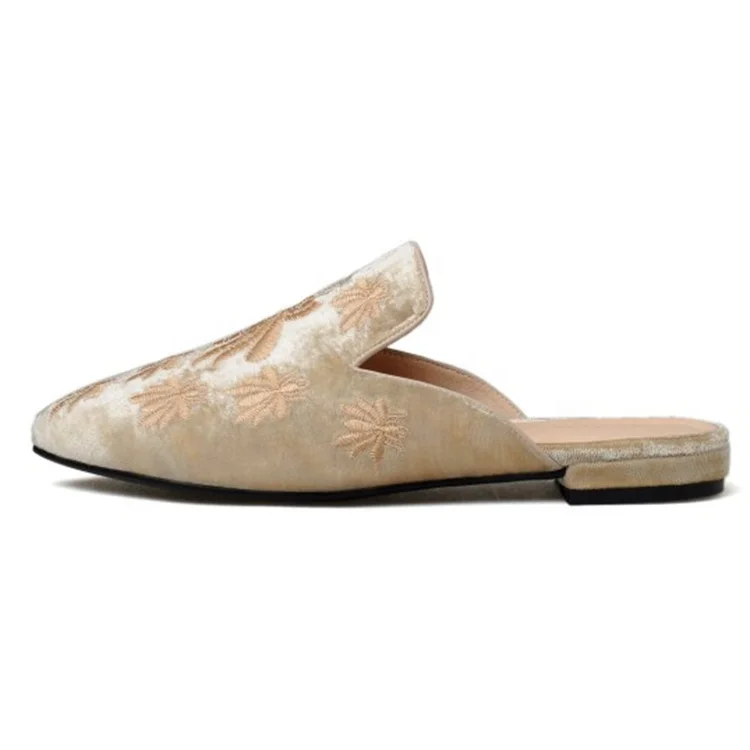 New design embroidery pointry toe comfortable ladies flat mules shoes
