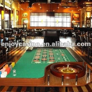 96 inch casino deluxe roulette poker table with wood legs