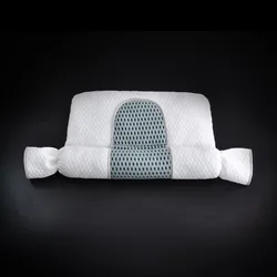 Treatment of cervical spondylosis with special hot compress massage traction candy massage neck pillow