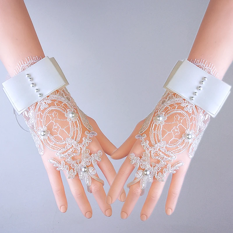 
Bridal Accessories Wholesale Lace Summer Sunscreen White pearls Beaded Decorative Fingerless Gloves 