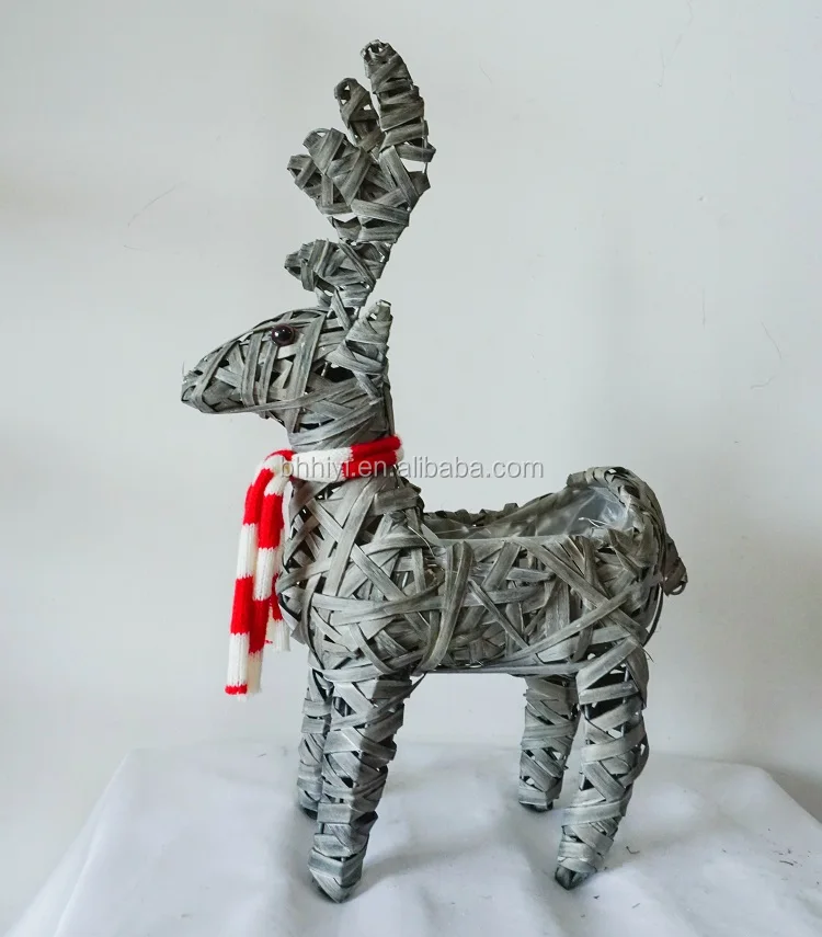 Willow Decorative Reindeer Planter Wicker Animal Shape Flower Succulent Planters Christmas Festival Decoration