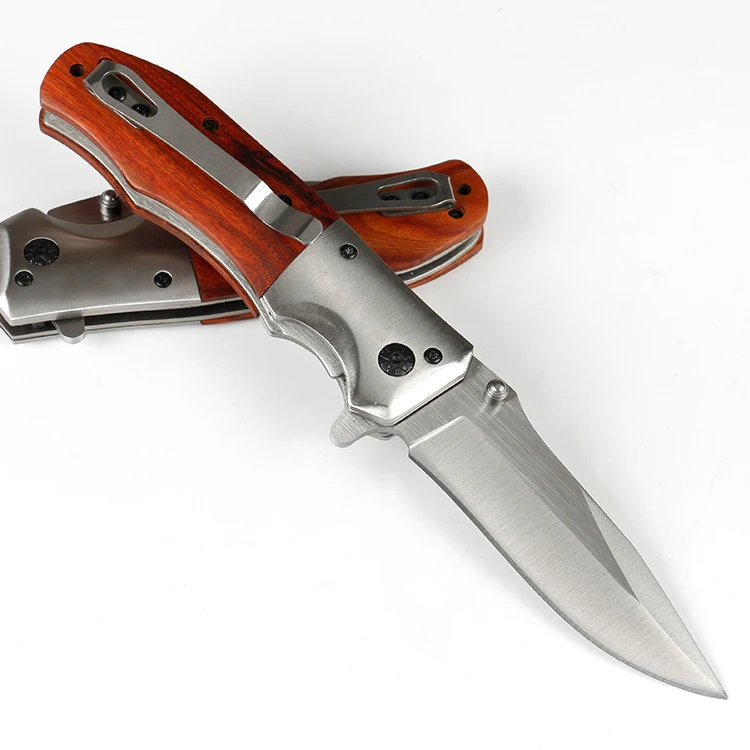 
2018 selling the best quality cost-effective wooden handle fast open pocket camping knife 