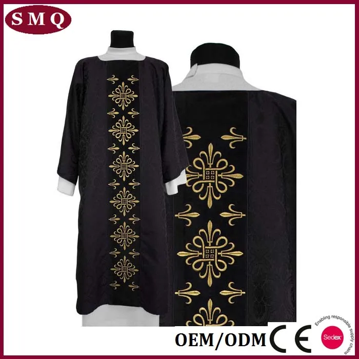 Black Dalmatik, Gothic dalmatic with matching deacon stole