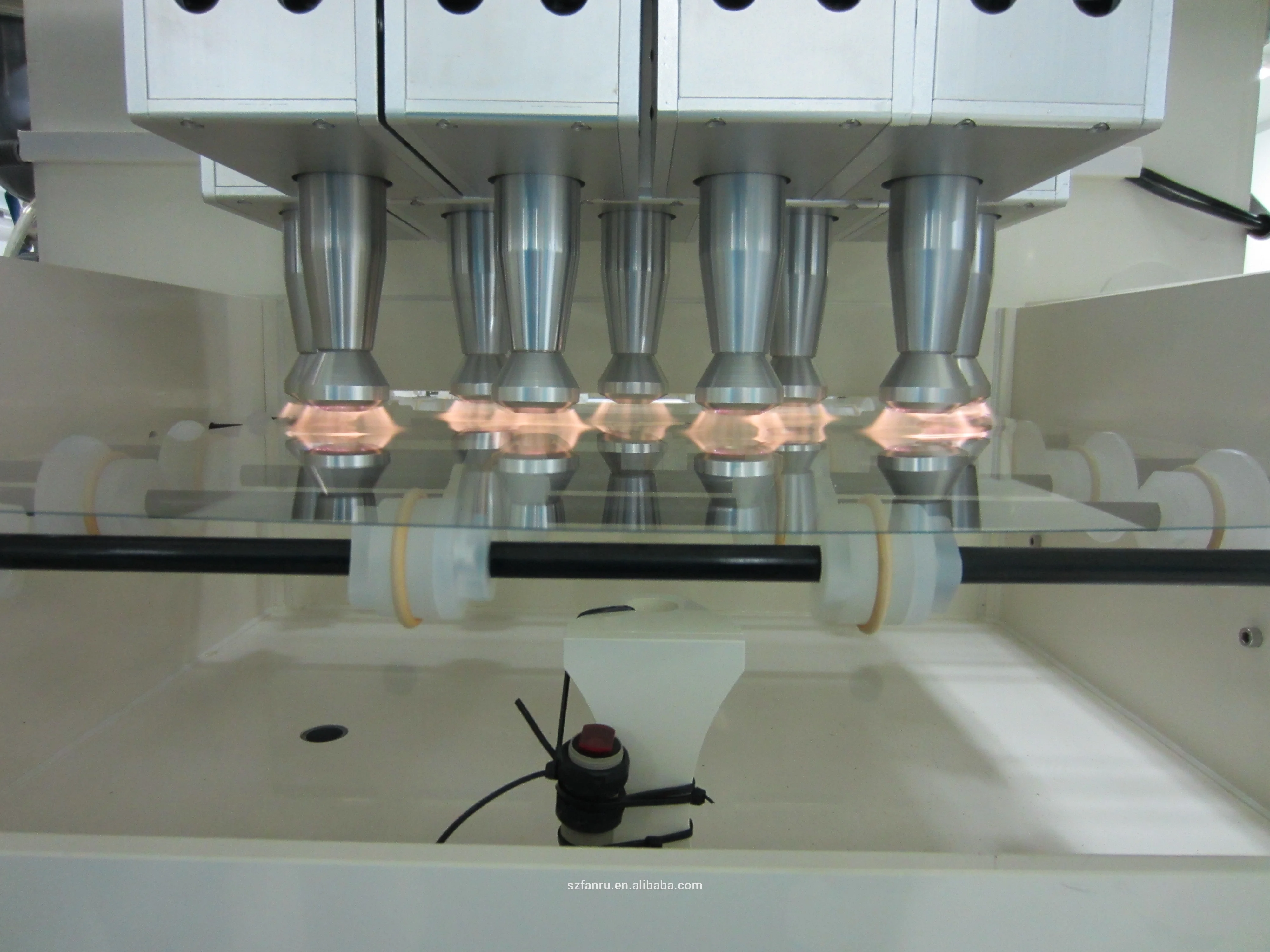 Plasma  Surface Cleaning Machine Portable for Glass Treatment