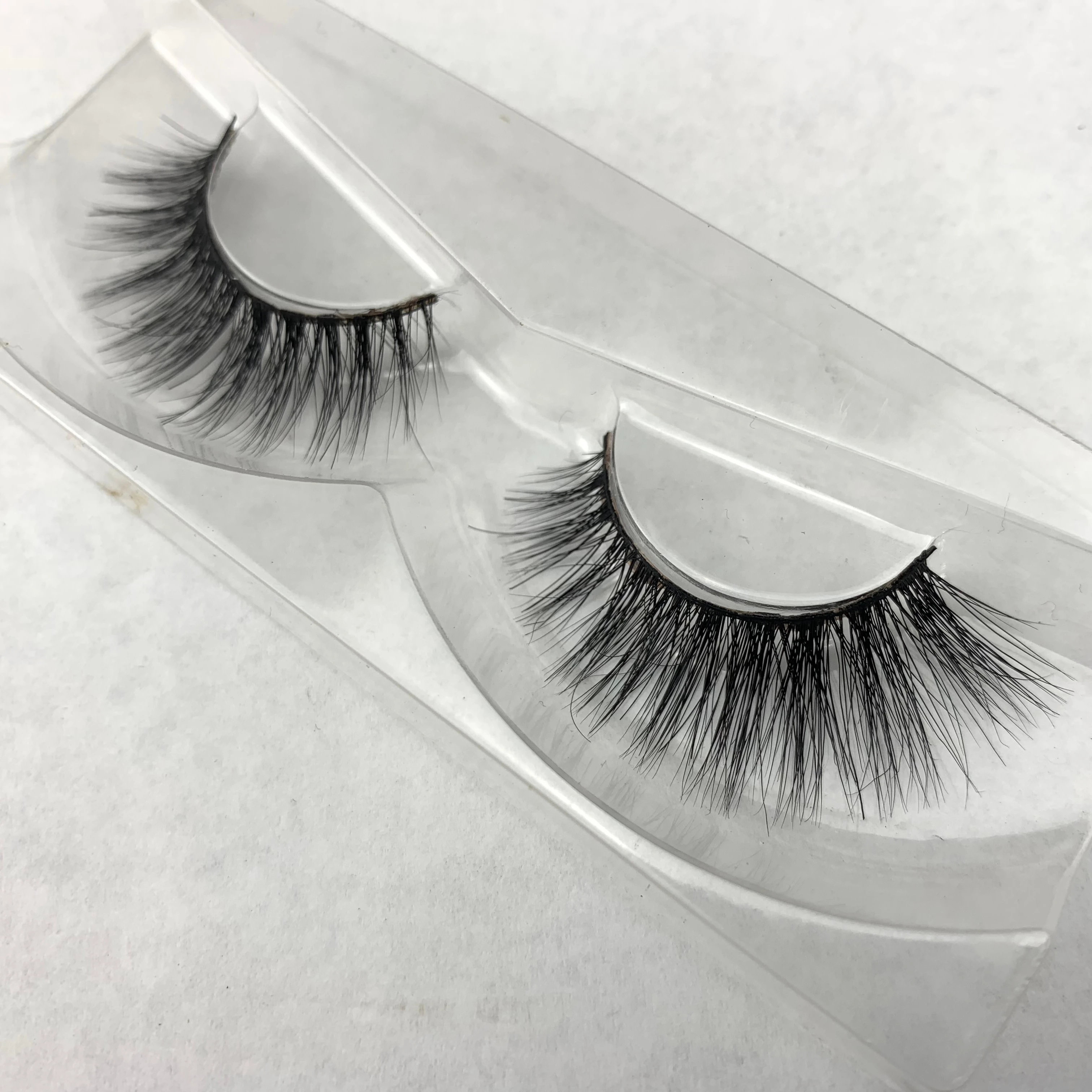 
Buy 2019 Hot Style Fake Strip Mink Eyelashes Retail With Nature Looking For Makeup 