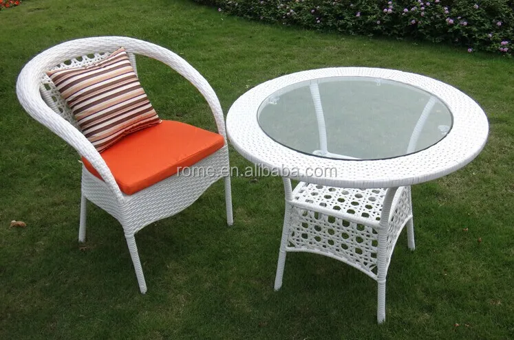 
wicker rattan coffee table and chair/ patio tea set/ bistro set 