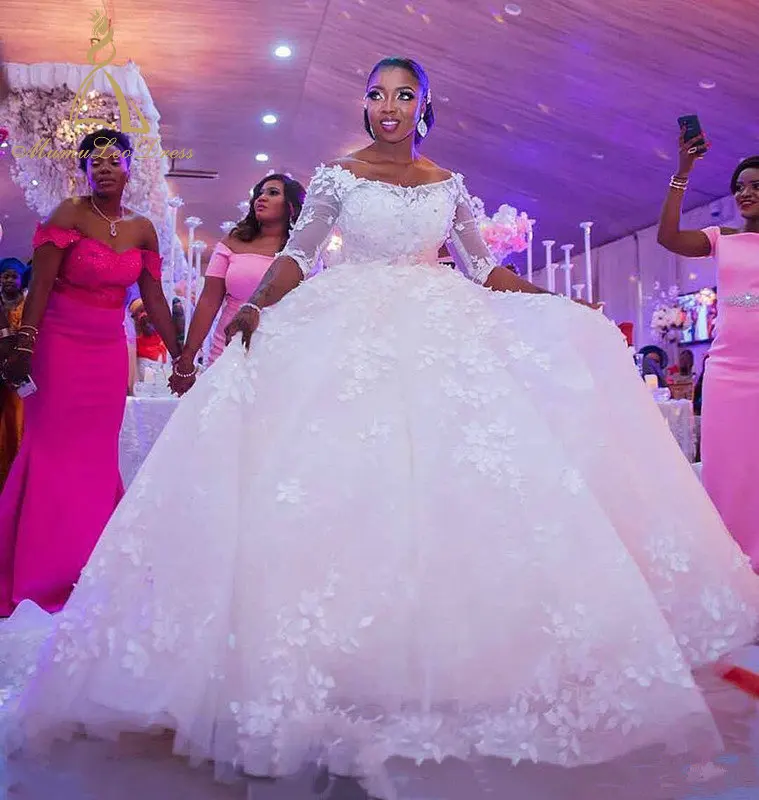 
2019 Elegant 3/4 Long Lace Pattern 3d Fabric Accept Paypal Affordable African Off The Shoulder Wedding Dress With Sleeve 