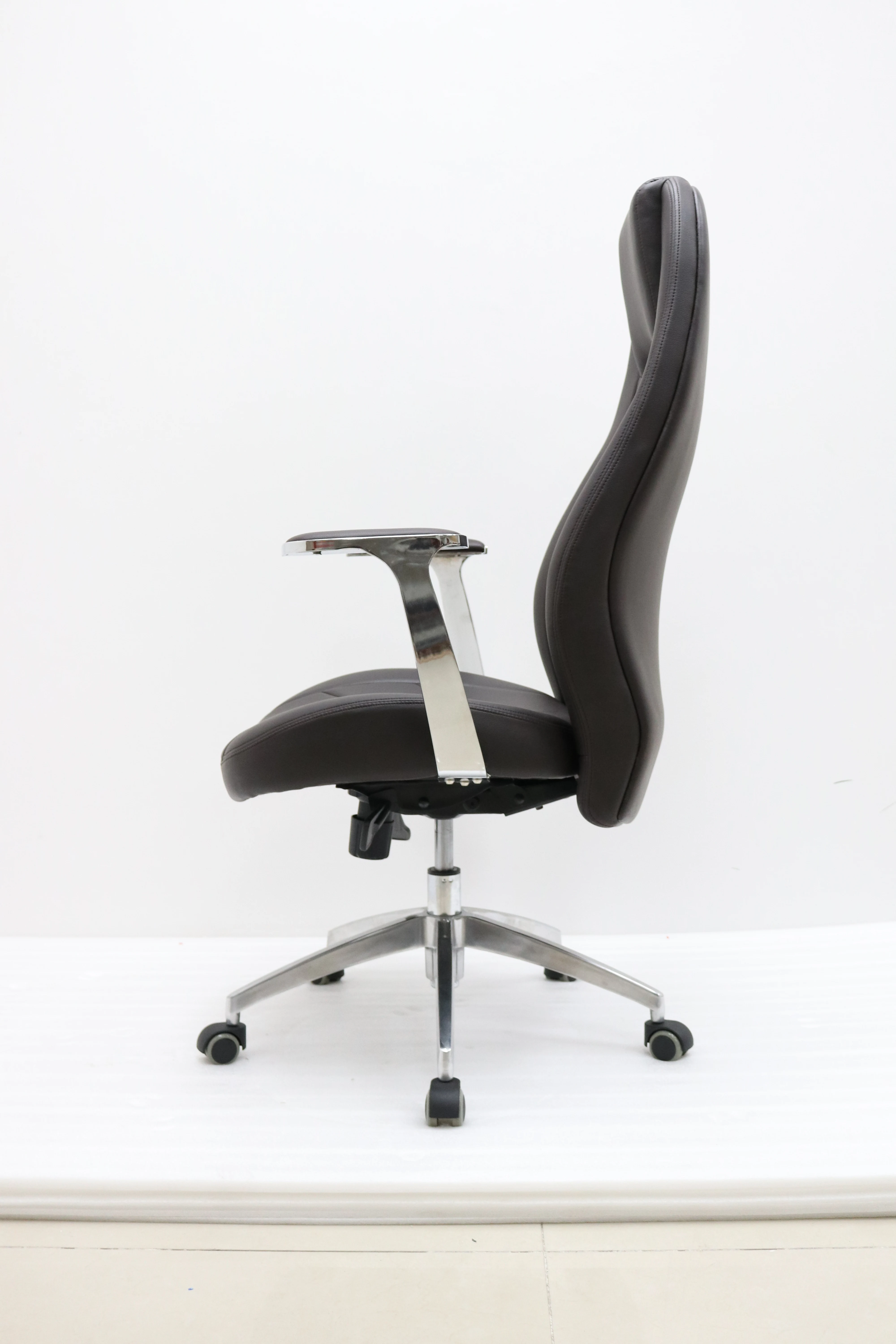JA19 Luxury Hiqh Back Office Chair With Armrest