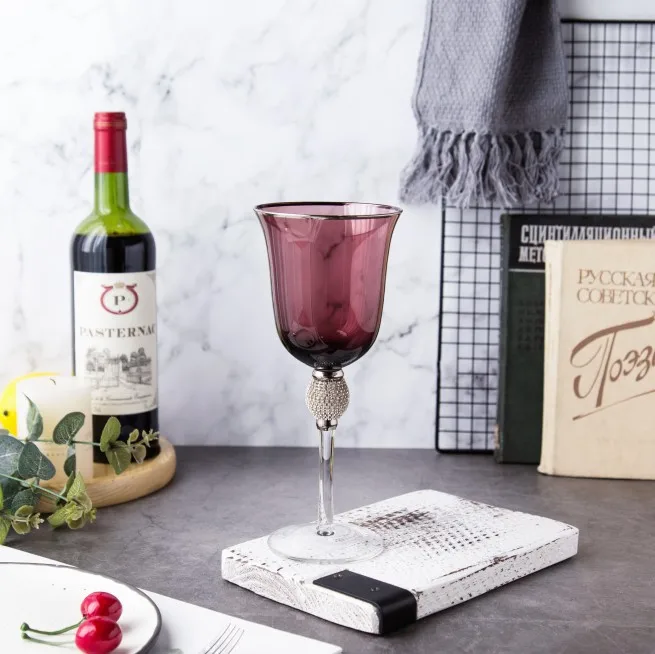 Raymond Luxury Red Wine Color Set Diamond-Studded Wine Glasses Handmade Modern European Design Customizable Outdoor Indoor Use